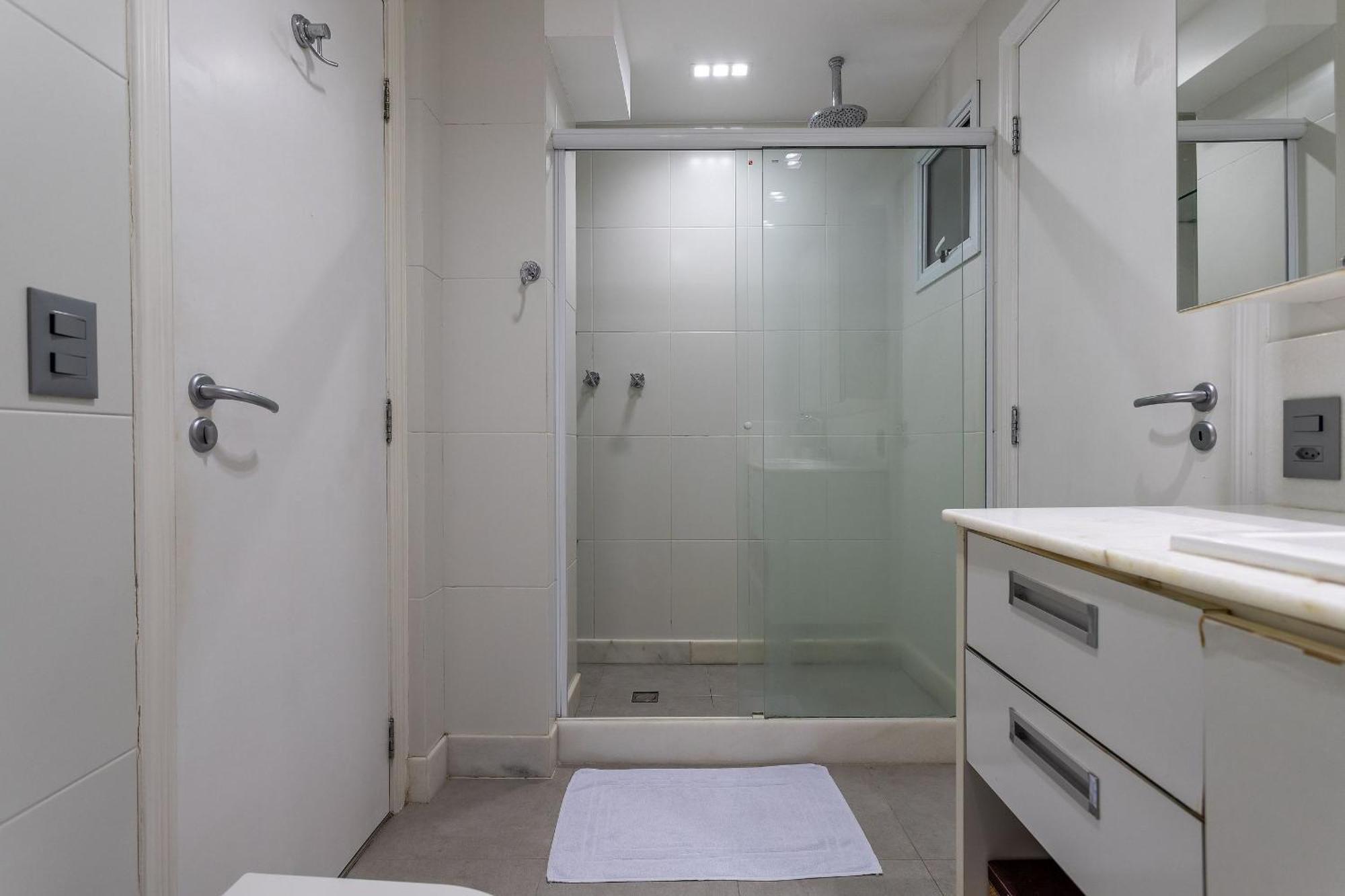 Apt Charmoso Completo Com Ar Condicionado No Leblon Рио де Жанейро Екстериор снимка